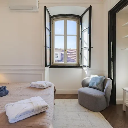 Burja - In Pieno Centro Storico Apartmán *